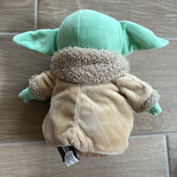 Yoda Star Wars plushie - Picture 2 of 2